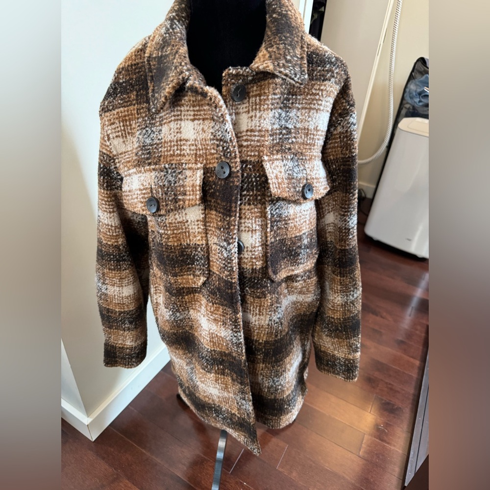 ONLY ALLISON BROWN PLAID SHACKET 
SMALL